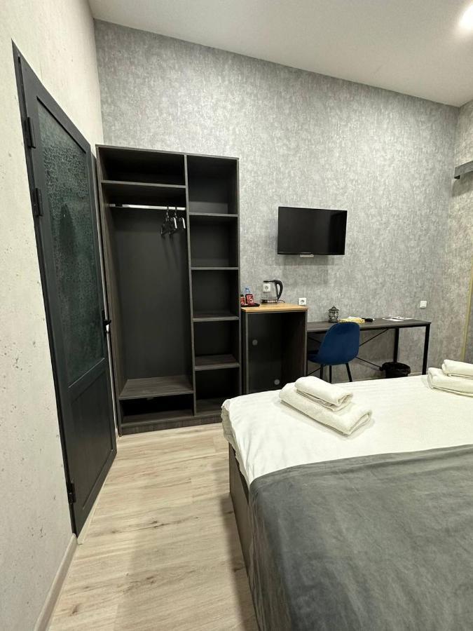 Hotel Sevinch Tasken Kültér fotó