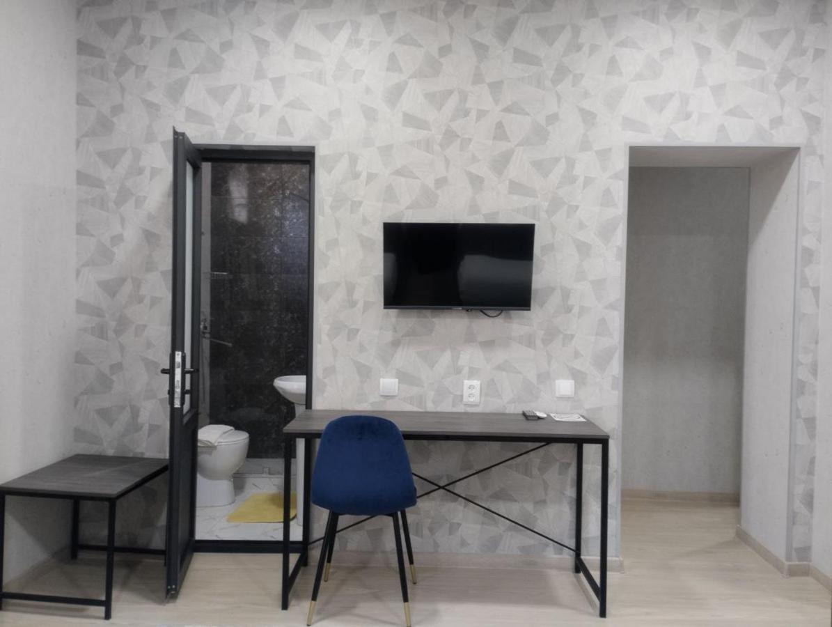 Hotel Sevinch Tasken Kültér fotó