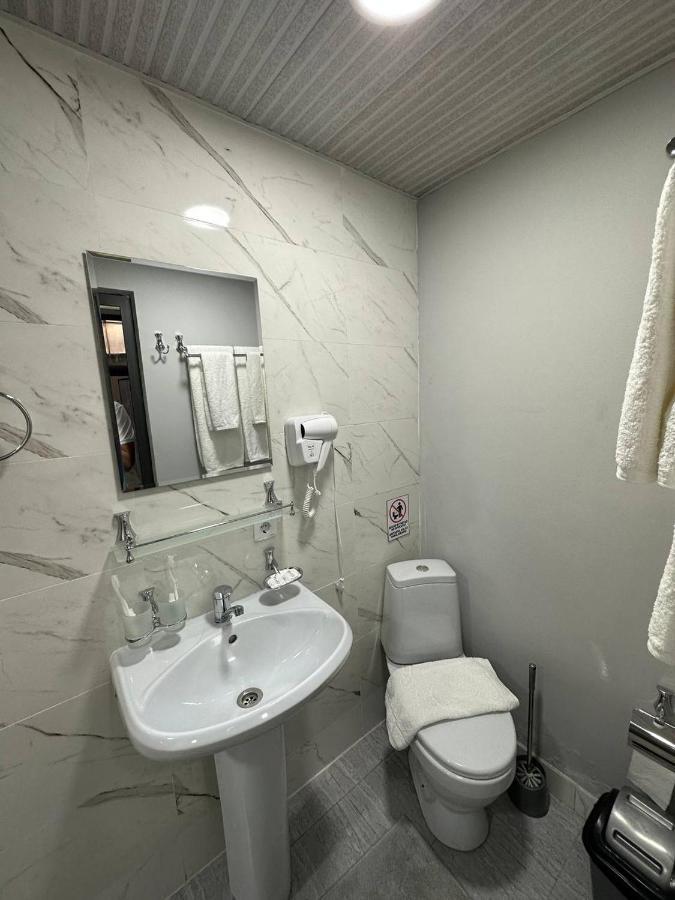 Hotel Sevinch Tasken Kültér fotó