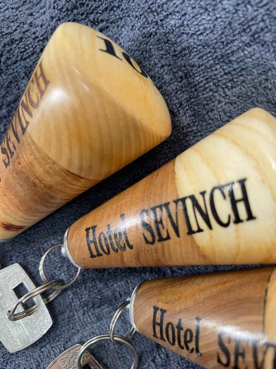 Hotel Sevinch Tasken Kültér fotó